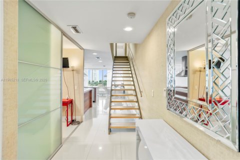 Copropriété à louer à Aventura, Floride: 2 chambres, 112.78 m2 № 2026908 - photo 7