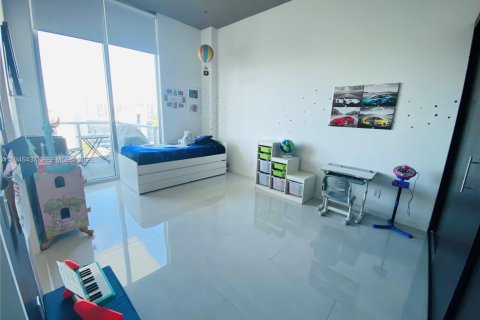 Condo in Aventura, Florida, 3 bedrooms  № 2003207 - photo 18