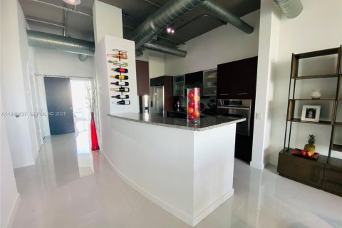 Condo in Aventura, Florida, 3 bedrooms  № 2003207 - photo 2