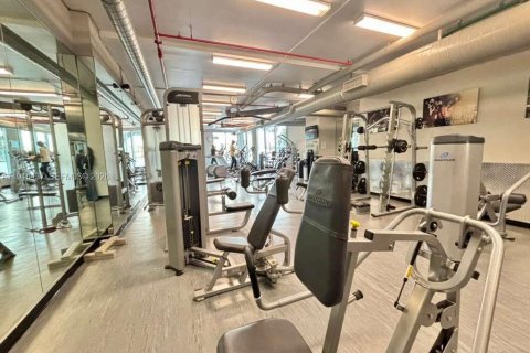 Condo in Aventura, Florida, 3 bedrooms  № 2003207 - photo 20