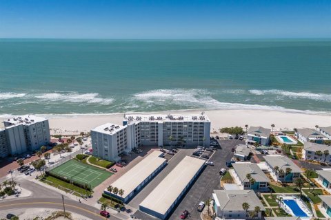 Copropriété à vendre à Holmes Beach, Floride: 2 chambres, 78.32 m2 № 1620432 - photo 1