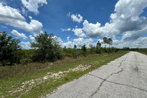 Terreno en venta en Indian lake estates, Florida № 1905796 - foto 7