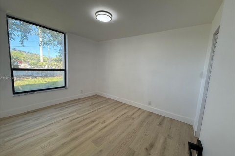 Copropriété à louer à Tamarac, Floride: 2 chambres, 95.04 m2 № 1962067 - photo 18