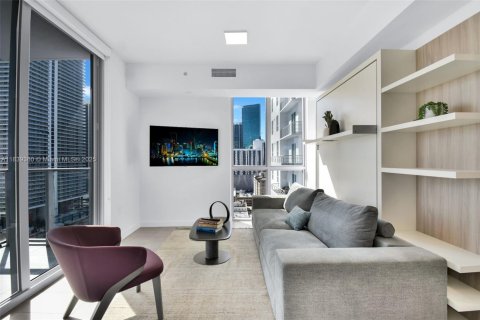 Condo in Miami, Florida, 1 bedroom № 1957856 - photo 3