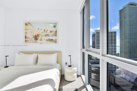 Condo in Miami, Florida, 1 bedroom № 1957856 - photo 25