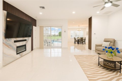 Casa en venta en Cape Coral, Florida, 3 dormitorios, 204.01 m2 № 1912191 - foto 15