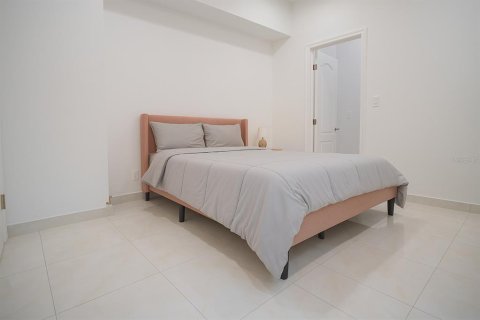 Casa en venta en Cape Coral, Florida, 3 dormitorios, 204.01 m2 № 1912191 - foto 28