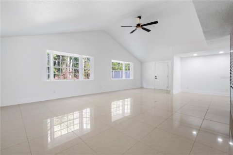 House in Tampa, Florida 3 bedrooms, 188.03 sq.m. № 1662967 - photo 27