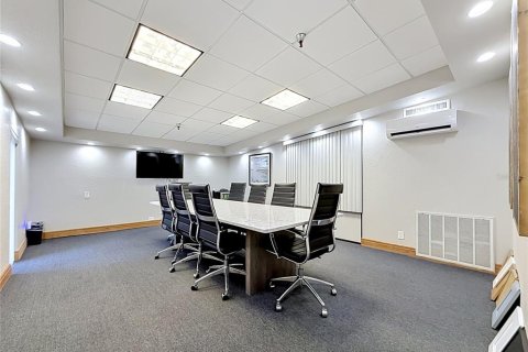 Immobilier commercial à vendre à Clearwater, Floride: 4295.15 m2 № 2237327 - photo 30
