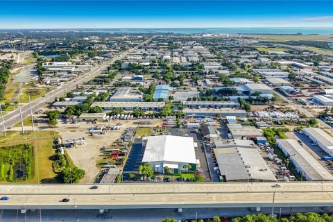 Immobilier commercial à vendre à Clearwater, Floride: 4295.15 m2 № 2237327 - photo 4