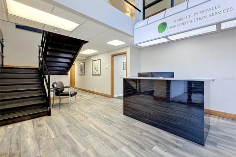 Immobilier commercial à vendre à Clearwater, Floride: 4295.15 m2 № 2237327 - photo 14