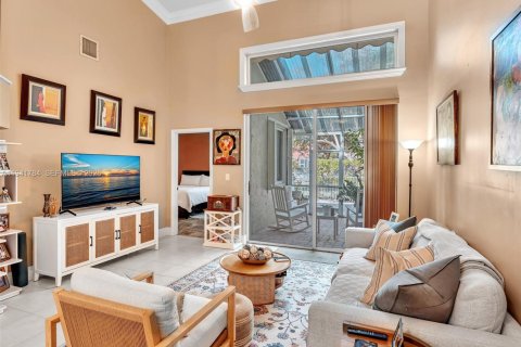 Adosado en venta en Coral Springs, Florida, 3 dormitorios, 149.2 m2 № 1999109 - foto 11