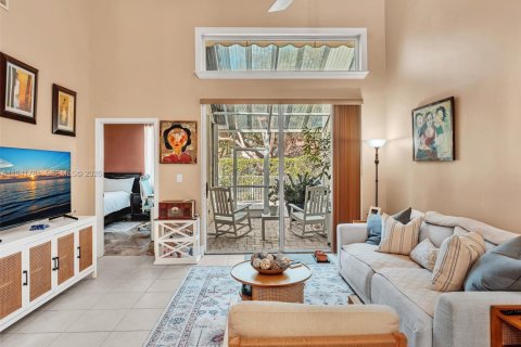 Adosado en venta en Coral Springs, Florida, 3 dormitorios, 149.2 m2 № 1999109 - foto 12