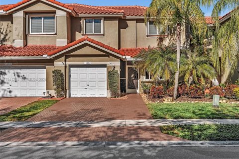 Touwnhouse à Coral Springs, Floride 3 chambres, 149.2 m2 № 1999109