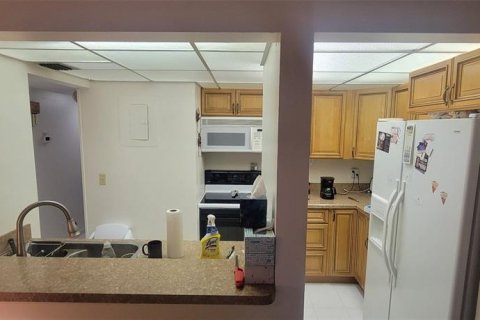 Copropriété à vendre à Deltona, Floride: 2 chambres, 83.33 m2 № 2145044 - photo 7