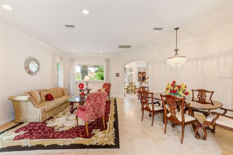 Villa ou maison à vendre à Seminole, Floride: 3 chambres, 284.75 m2 № 1905883 - photo 5