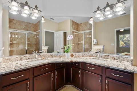 Touwnhouse à vendre à Sarasota, Floride: 3 chambres, 181.53 m2 № 2436793 - photo 26