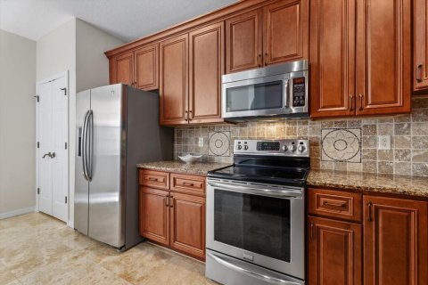 Touwnhouse à vendre à Sarasota, Floride: 3 chambres, 181.53 m2 № 2436793 - photo 17