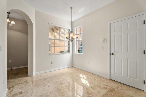 Touwnhouse à vendre à Sarasota, Floride: 3 chambres, 181.53 m2 № 2436793 - photo 19