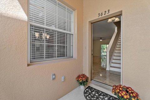 Touwnhouse à vendre à Sarasota, Floride: 3 chambres, 181.53 m2 № 2436793 - photo 4