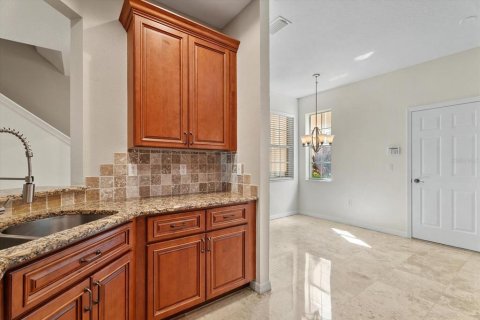 Touwnhouse à vendre à Sarasota, Floride: 3 chambres, 181.53 m2 № 2436793 - photo 16