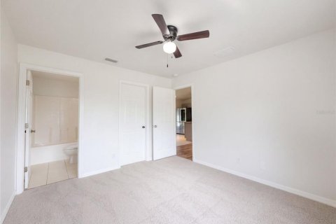 House in North Port, Florida 3 bedrooms, 102.01 sq.m. № 2391004 - photo 10