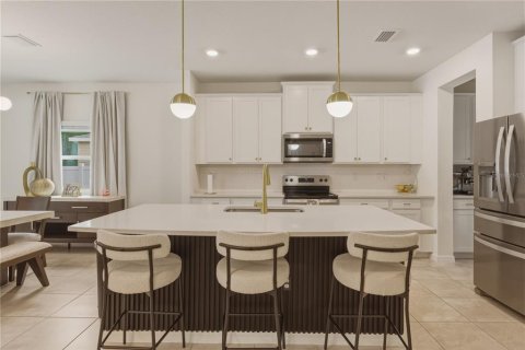 Casa en venta en Alachua, Florida, 4 dormitorios, 298.12 m2 № 2120191 - foto 5