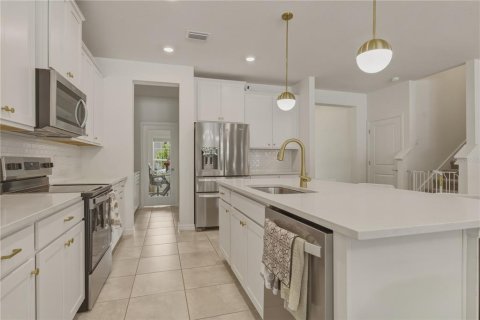 Casa en venta en Alachua, Florida, 4 dormitorios, 298.12 m2 № 2120191 - foto 12