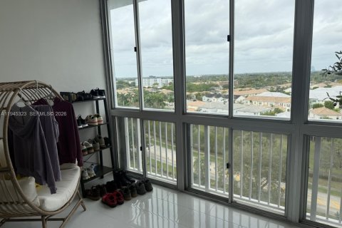 Снять в аренду кондоминиум в Холливуд, Флорида 1 спальня, 78.41м2, № 2001784 - фото 11