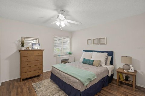 Copropriété à vendre à Sarasota, Floride: 2 chambres, 94.02 m2 № 1719624 - photo 25