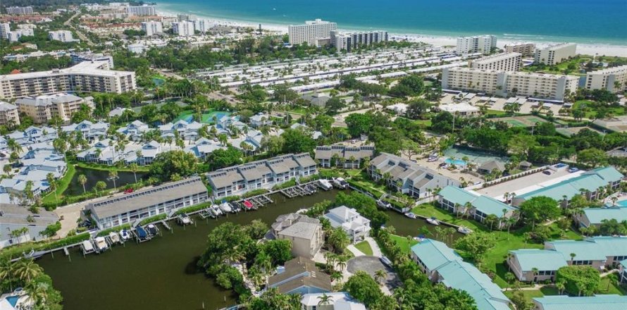 Condominio en Sarasota, Florida, 2 dormitorios № 1719624