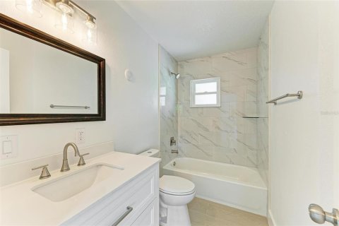 House in Palmetto, Florida 2 bedrooms, 149.67 sq.m. № 2101459 - photo 30