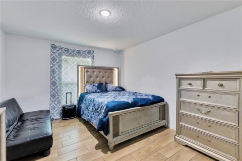 Casa en venta en Kissimmee, Florida, 4 dormitorios, 163.32 m2 № 2204407 - foto 13