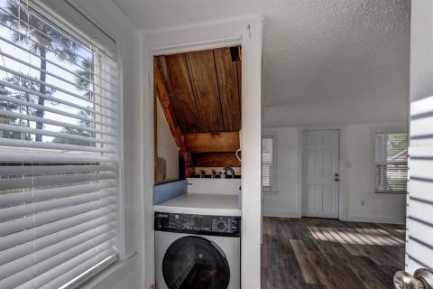 House in Mount Dora, Florida 1 bedroom, 65.03 sq.m. № 1824994 - photo 8