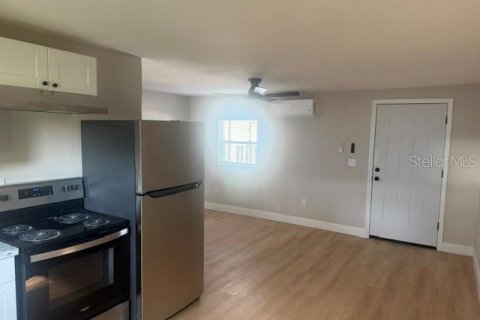 Appartement à louer à Tampa, Floride: 3 pièces, 17.65 m2 № 2342274 - photo 6