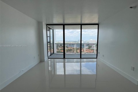 Condominio en venta en Aventura, Florida, 2 dormitorios, 97.45 m2 № 1984308 - foto 6