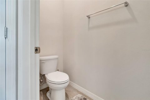 House in Winter Garden, Florida 4 bedrooms, 259.66 sq.m. № 1854702 - photo 30