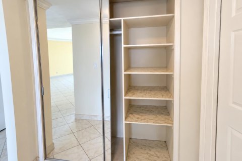 Copropriété à louer à Fort Lauderdale, Floride: 1 chambre, 74.32 m2 № 2414640 - photo 23