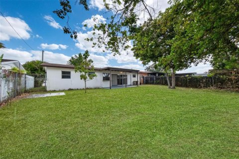 Casa en venta en Miramar, Florida, 3 dormitorios, 116.13 m2 № 1665069 - foto 11