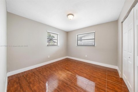 Casa en venta en Miramar, Florida, 3 dormitorios, 116.13 m2 № 1665069 - foto 24