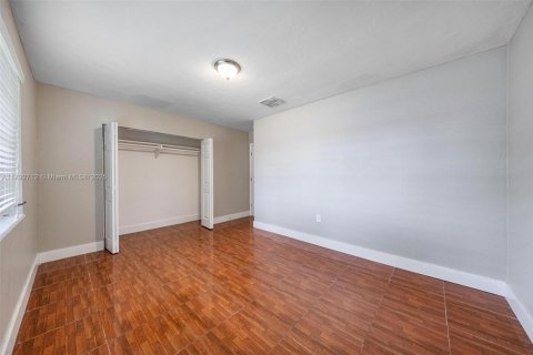 Casa en venta en Miramar, Florida, 3 dormitorios, 116.13 m2 № 1665069 - foto 25