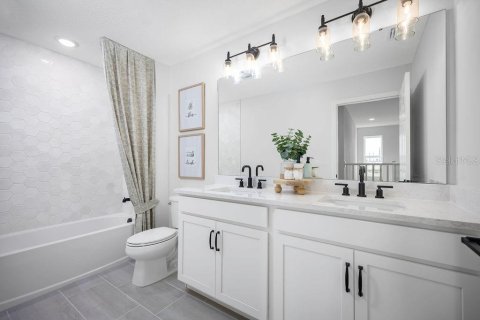 Villa ou maison à vendre à Apopka, Floride: 4 chambres, 237.55 m2 № 2416383 - photo 13