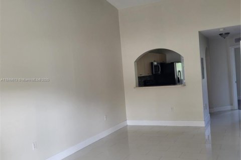 Condo in Homestead, Florida, 2 bedrooms № 1852202 - photo 4