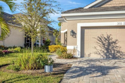 House in Sarasota, Florida 2 bedrooms, 146.69 sq.m. № 1549794 - photo 4
