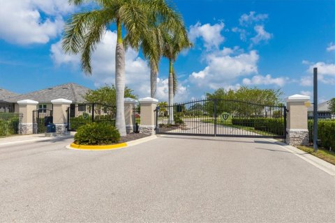 House in Sarasota, Florida 2 bedrooms, 146.69 sq.m. № 1549794 - photo 29