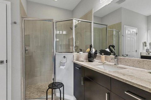 House in Sarasota, Florida 2 bedrooms, 146.69 sq.m. № 1549794 - photo 18