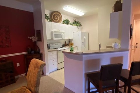 Copropriété à vendre à Sarasota, Floride: 2 chambres, 119.75 m2 № 1249759 - photo 10