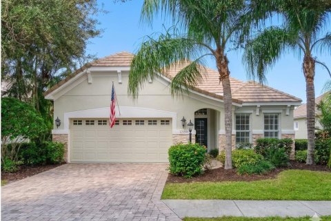 Villa ou maison à Lakewood Ranch, Floride 3 chambres, 186.83 m2 № 2094273