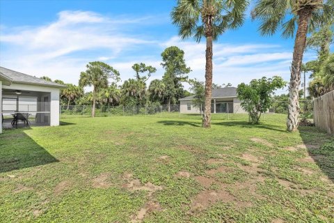 Villa ou maison à vendre à North Port, Floride: 3 chambres, 113.81 m2 № 2222224 - photo 29