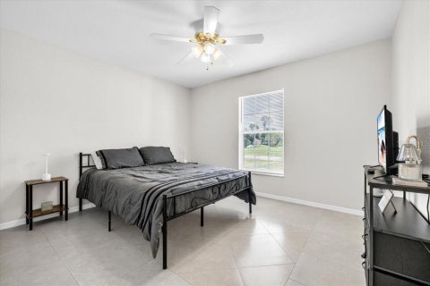 Villa ou maison à vendre à North Port, Floride: 3 chambres, 113.81 m2 № 2222224 - photo 17
